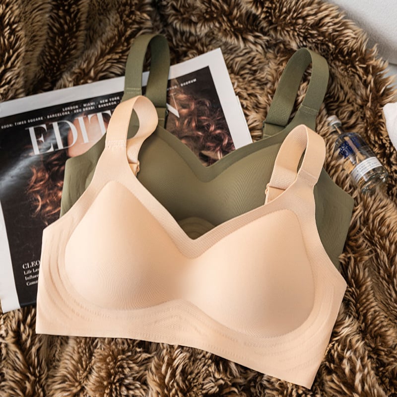 Sutien fără cusături, minimalist, invizibil, cu adunare și susținere, fără urme; material principal: nailon; tip cupă: 3/4; căptușeală cupă: burete; bretele: fixe, duble.