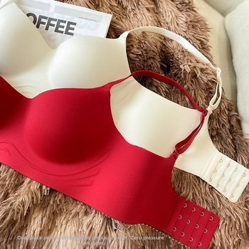 Push-Up rinnahoidja 3/4 kausiga, ilma õmblusteta, õhukesed vormitud kausid, fikseeritud topelt õlapaelad, selja kolme rea haakidega