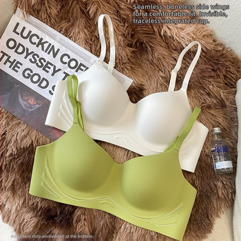 Push-Up rinnahoidja 3/4 kausiga, ilma õmblusteta, õhukesed vormitud kausid, fikseeritud topelt õlapaelad, selja kolme rea haakidega