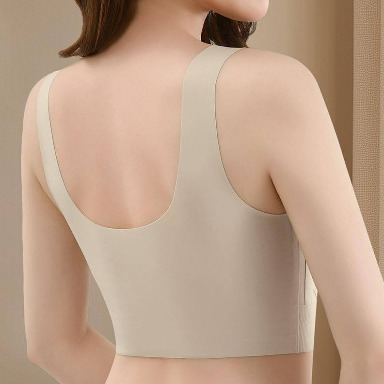 Sutiens ar 3/4 kupu, plānas veidotas kāji no sūnas, neilona audums, fiksētas dubultās siksnas, elpojošs, bezšuvju atbalsts