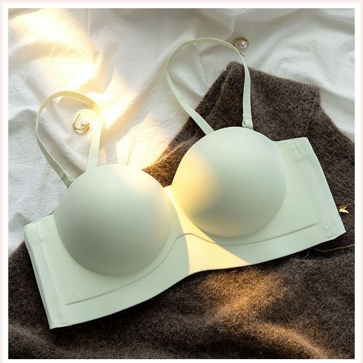 Sutien fără bretele, anti-alunecare, push-up, invizibil, cupă 3/4, formă cupă: superioară subțire, inferioară groasă