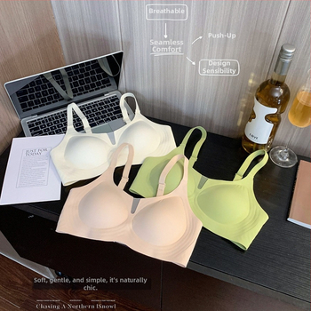 Sutien din nylon fără sârmă, fără cusături, cupă 3/4 cu model subțire, susținere moale, adună țesutul lateral, închidere în spate cu patru rânduri