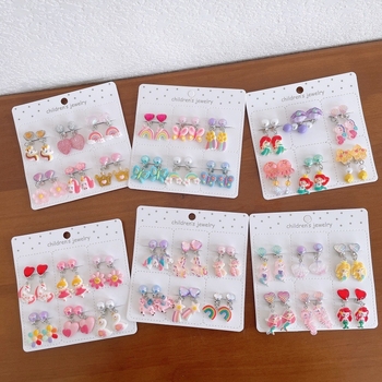 Bērnu ausu klipsi ar karikatūras dizainu, materiāls plastmasa/rezīns, piemērots vecumam 3–10 gadi