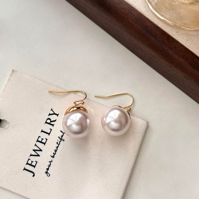 Pärl stud kõrvarõngad kahe kandmise viisi, metallist korpus, vasest postid, geomeetriline stiil, naistele