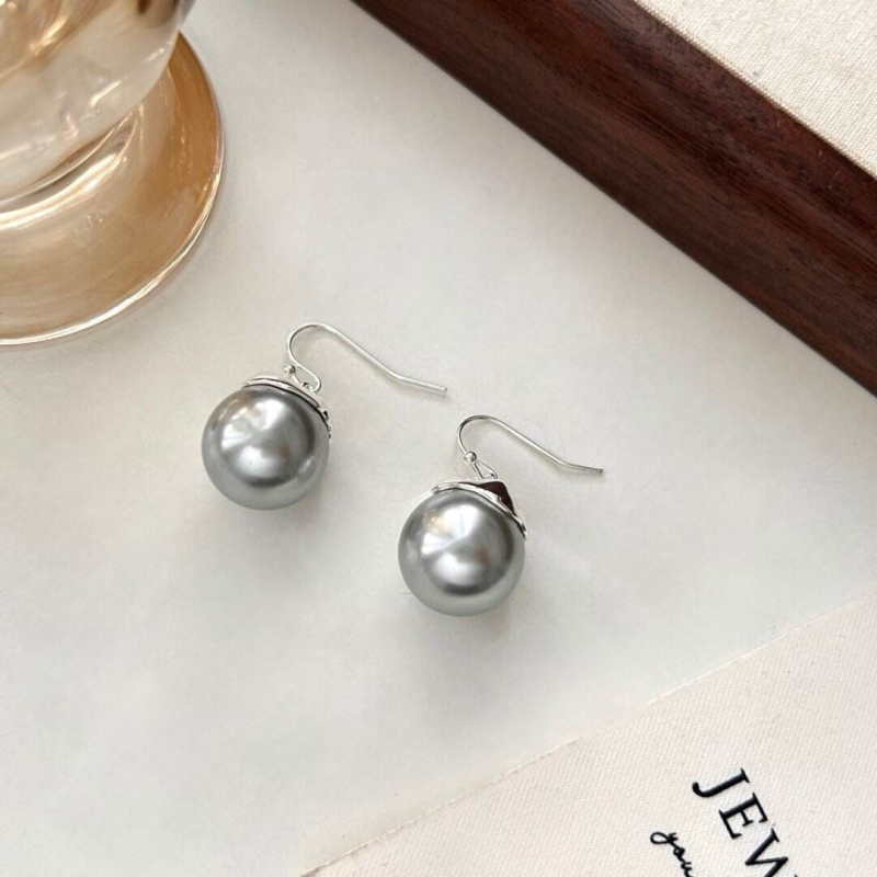 Pärl stud kõrvarõngad kahe kandmise viisi, metallist korpus, vasest postid, geomeetriline stiil, naistele