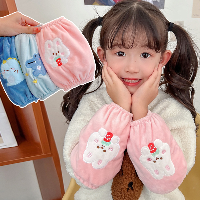 Παιδικά βελούδινα προστατευτικά μανικιών - αντιβρωμικά, unisex, κεντημένα, Κορεάτικο στυλ (Κυκλοφορεί φθινόπωρο 2024)