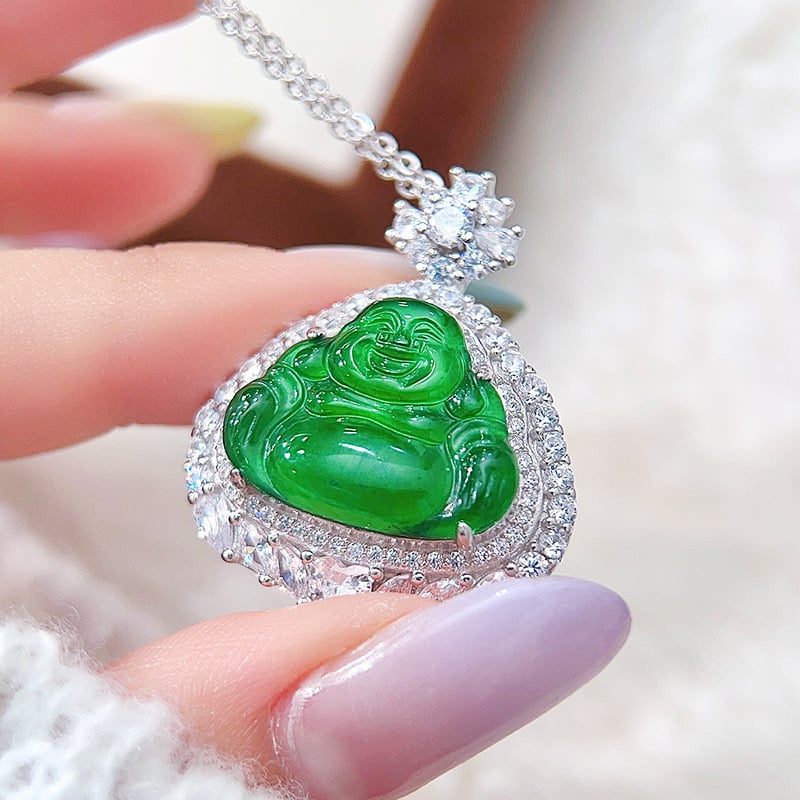 Narukvica od ledenog nefrita s motivima četiri lista i oblika tikve, privjesak Buddha od srebra 925