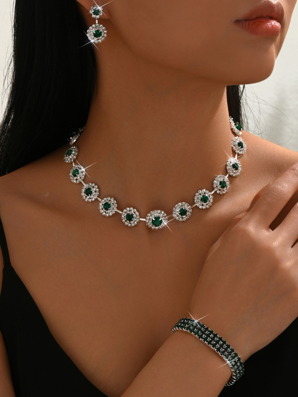 Set nakita s rhinestones: naušnice, ogrlica i narukvica; geometrijski lagani luksuzni stil; uzorak zvijezda/sunca i mjeseca, oblaci i svemir