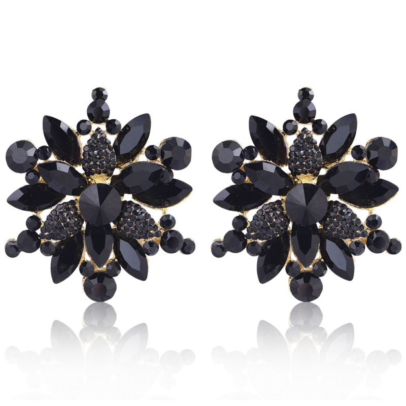 Sakausējuma auskari ar ģeometrisku zieda motīvu, kristāliem un rhinestones, elektrogalvanizēti, nerūsējošā tērauda stieņi