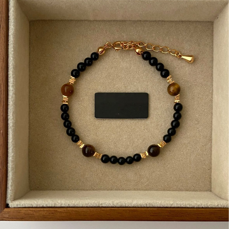 BYG tirkizna narukvica za žene, ručno izrađena, minimalistički stil, zima 2024