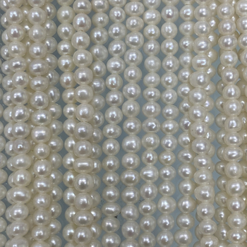 Set nakita s biserima slatkovodnim — Hongguang; slatkovodne bisere; stil: set nakita; godina/sezona: ljeto 2022; tip proizvoda: darovi za rukotvorine