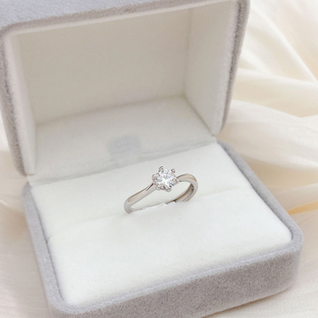 S925 sudraba Moissanīta gredzens sievietēm, sešu kāju uzstādījums, svaigs un salds stils