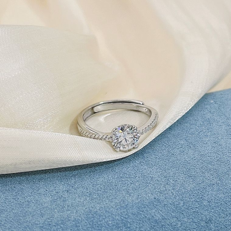 S925 sudraba Moissanīta gredzens sievietēm, sešu kāju uzstādījums, svaigs un salds stils