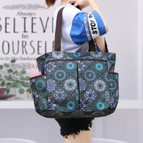 Plecu soma, daudzfunkcionāla un ūdensizturīga, ziedu raksts, poliester materiāls