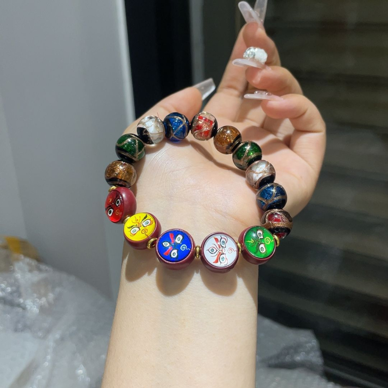 Aranyat nyelő szörny karkötő, üveggolyók Incense-Ash glazúrral, vintage stílus, uniszex, kézzel készített, 19 darab