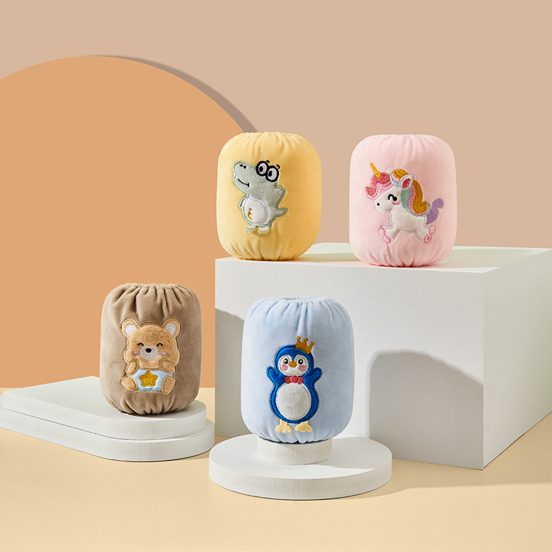 Bērnu rokas piedurknes ar karikatūru rakstu, pret traipu, poliesters, izšūšana, rudens un ziemas sezonai