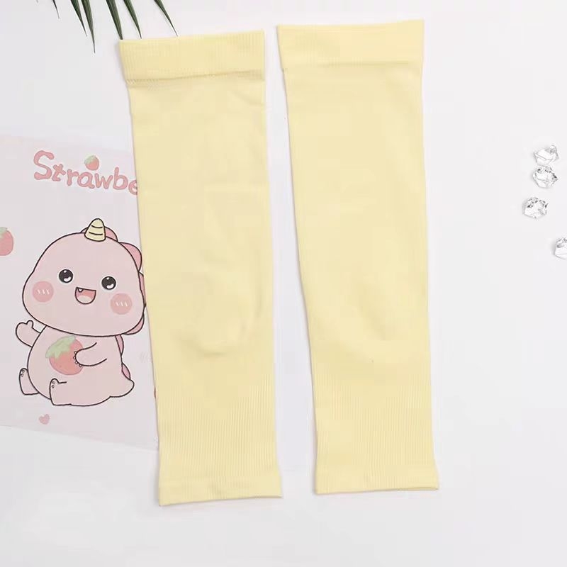 Слънцезащитни охлаждащи ръкави за деца — UV защита, охлаждане, едноцветен дизайн, найлонова материя, основен състав 81–95%, пролет 2024