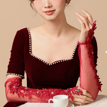 Garās tīkla mežģīņu cimdi ar kristālu akcentiem kāzu tērpam – sievietēm, pavasaris–vasara–rudens, pielāgošana pieejama.