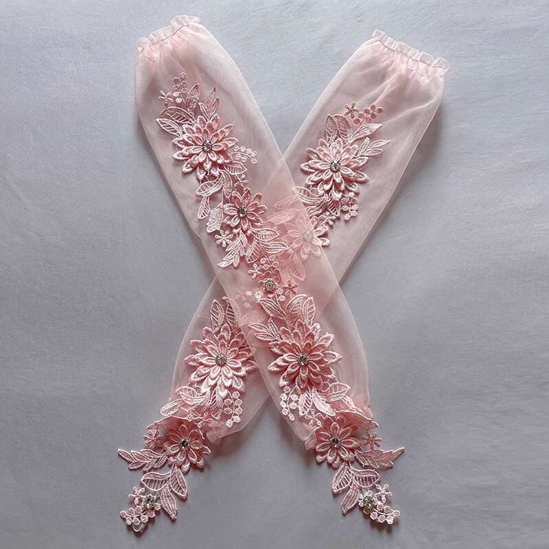 Garās tīkla mežģīņu cimdi ar kristālu akcentiem kāzu tērpam – sievietēm, pavasaris–vasara–rudens, pielāgošana pieejama.