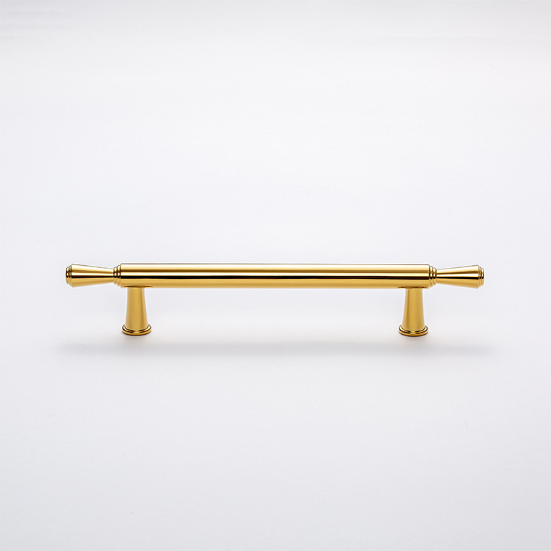 Skapja un garderobes durvju rokturis, modelis 3666, cinka sakausējums, elektroplatinga pārklājums, itāļu minimālisma stils, vienas atvēruma montāža