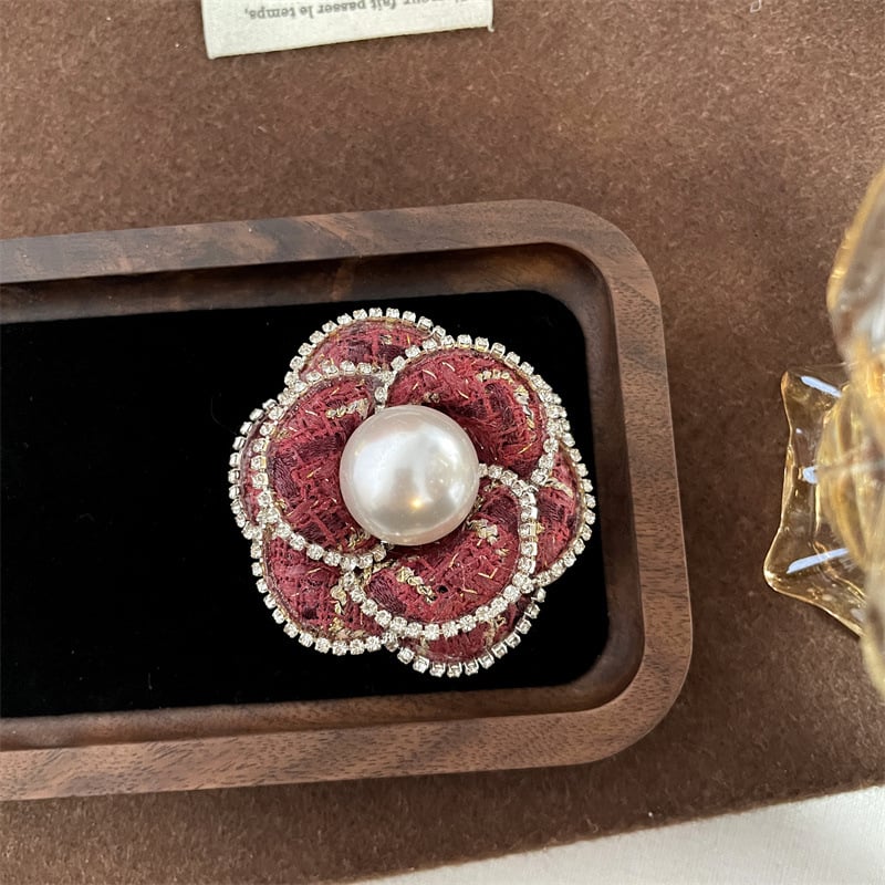 Брошка Камелия от плат, ръчна изработка, форма цветя, стил Свеж и сладък, есен 2025