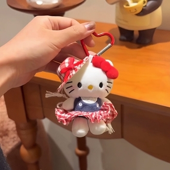 Mīkstais atslēgu piekariņš – Karikatūras stila lelle, Somas piekariņš, Izcelsme: Jinhua, Apstrādes tehnoloģija: 20213, Materiāls: 3359927, 2025. gada pavasaris