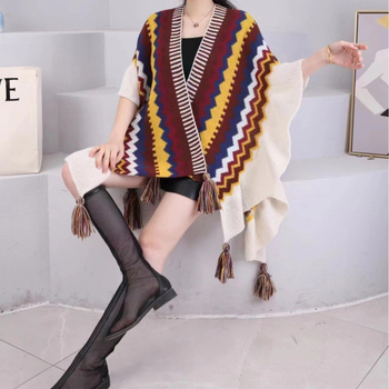 Adīts etniskā stila šalle-pelerīna, visu sezonu lietošanai, materiāls: akril/mākslīgā vilna