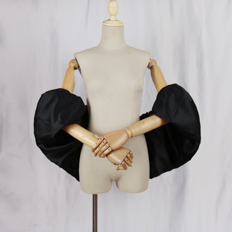 Atdalāms satīna šalle kāzu kleitai, pielāgojams, izlaišana vasarā 2025