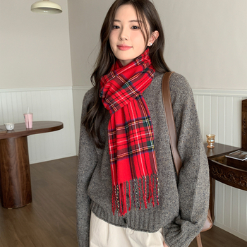 Šal kariran, topao, za sve sezone, poliester tkanina, srednja dužina, svestran dizajn (weft knitting; warp-knitted finish; 100% polyester)