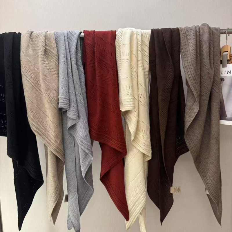Ženski vuneni trokutasti šal, monohromatski uzorak, warp-knit tkanina, Jacquard obrada, održava toplinu