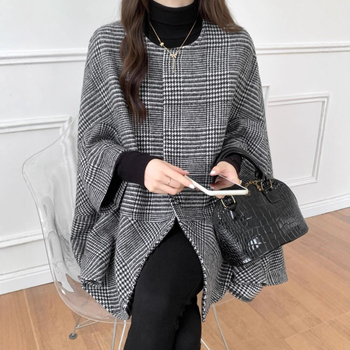 Γυναικείο παλτό από μάλλινο ύφασμα, τύπος κάπα με μανίκια τύπου μπατ, μεσαίου μήκους, ύφασμα μαλλί, πολυεστέρας 95%+