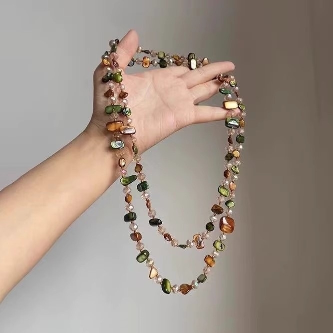 Boho nepravilan privjesak, višeslojni vintage etnički stil, lanac od legure, prilagodljiva duljina 21–50 cm