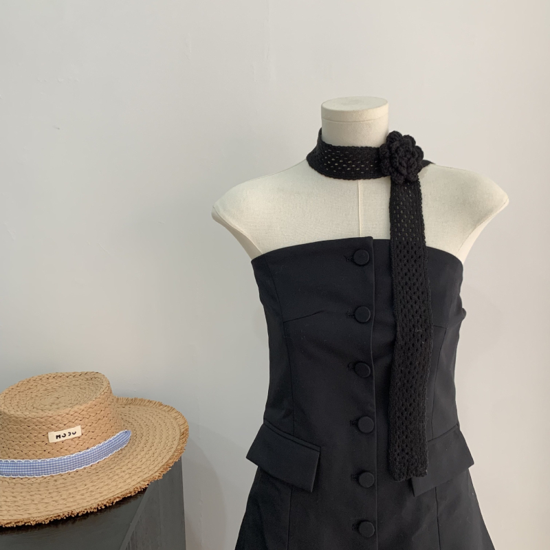 Șal lung cu decupaj în formă de floare de trandafir | poliester, țesătură plată, imprimare și jacquard, primăvară