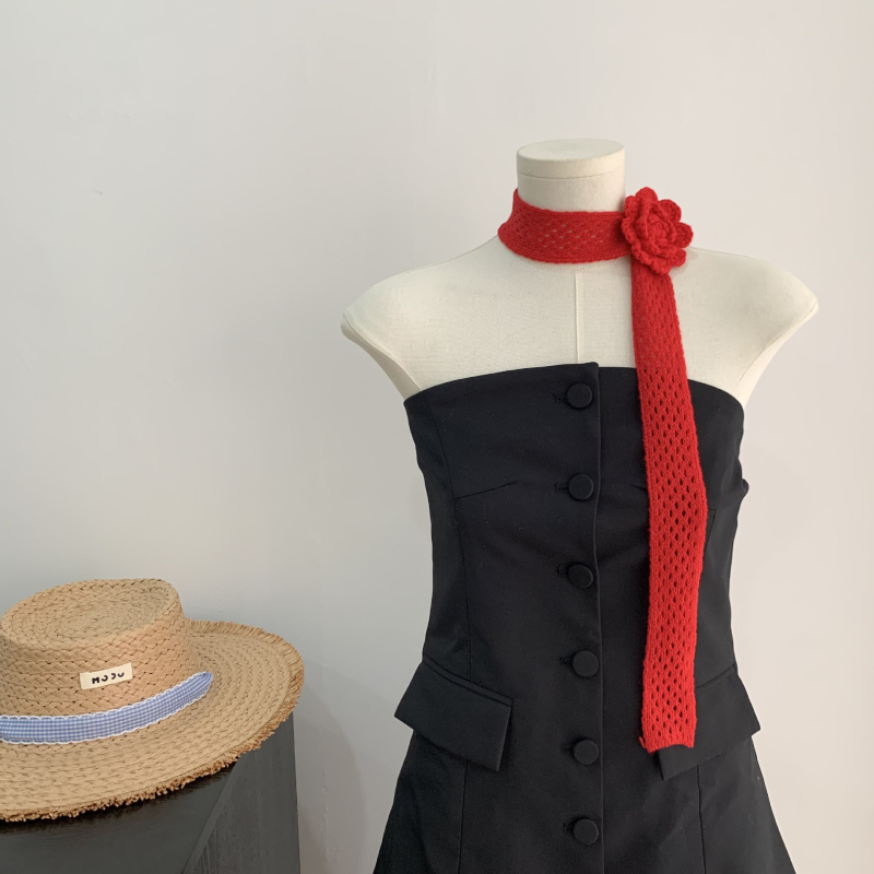 Șal lung cu decupaj în formă de floare de trandafir | poliester, țesătură plată, imprimare și jacquard, primăvară