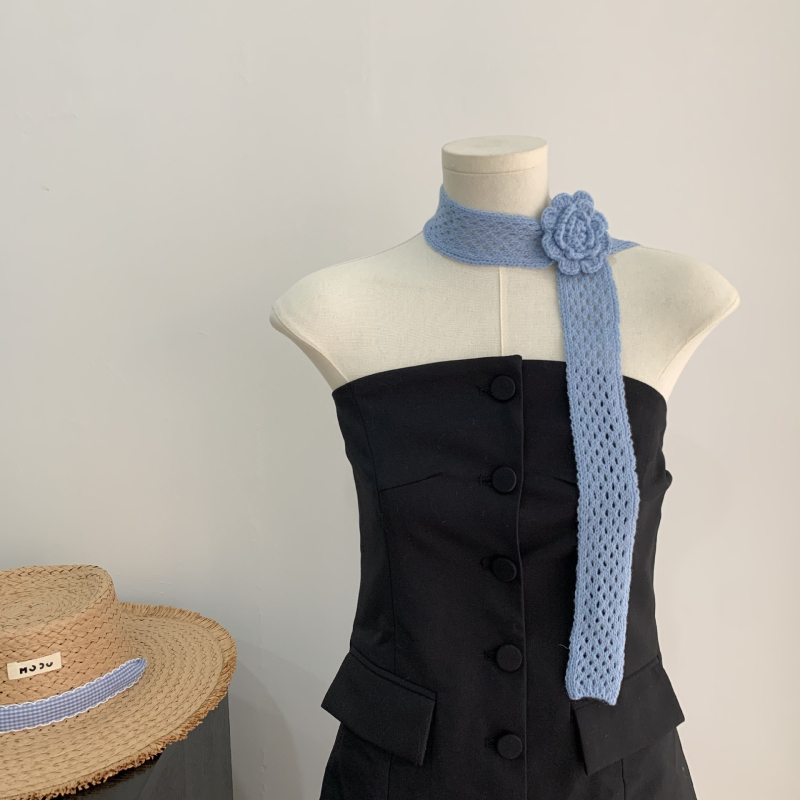 Șal lung cu decupaj în formă de floare de trandafir | poliester, țesătură plată, imprimare și jacquard, primăvară