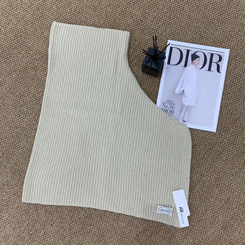 Kötött kapucnis köpönyeg – gyapjúkeverék, warp varrás, őszi-téli, japán-koreai inspiráció