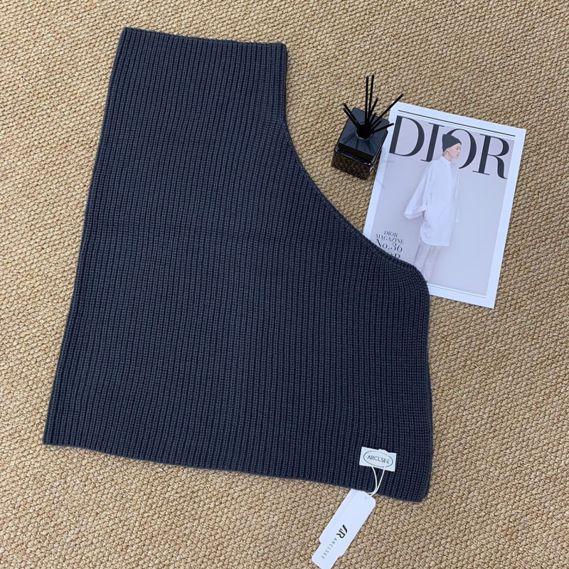 Kötött kapucnis köpönyeg – gyapjúkeverék, warp varrás, őszi-téli, japán-koreai inspiráció