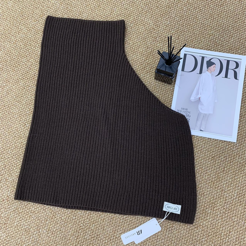 Kötött kapucnis köpönyeg – gyapjúkeverék, warp varrás, őszi-téli, japán-koreai inspiráció