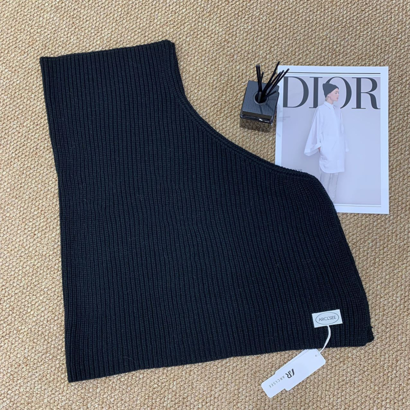 Kötött kapucnis köpönyeg – gyapjúkeverék, warp varrás, őszi-téli, japán-koreai inspiráció