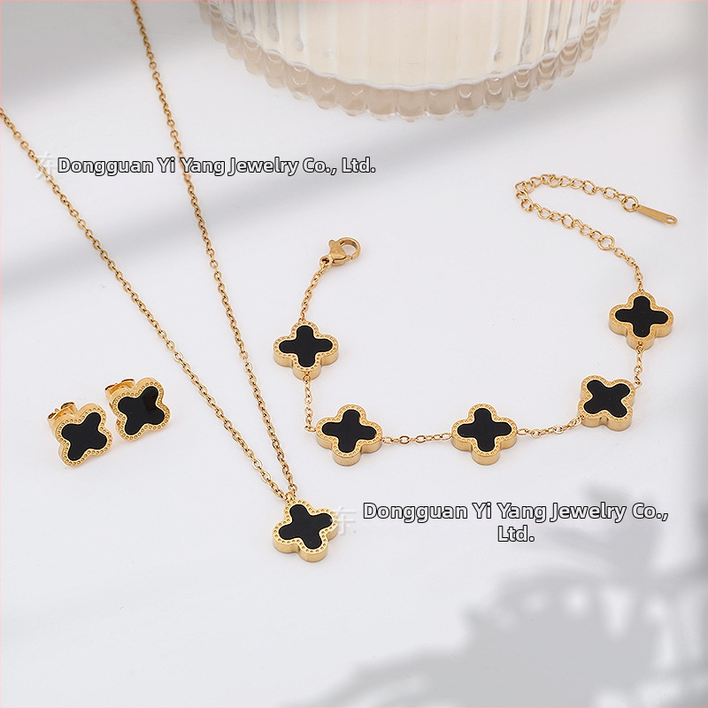 Četru lapu laimes juvelieru komplekts: kaklarota, rokassprādze un auskari no titāna tērauda, O-saites, elektroplatinga pārklājums