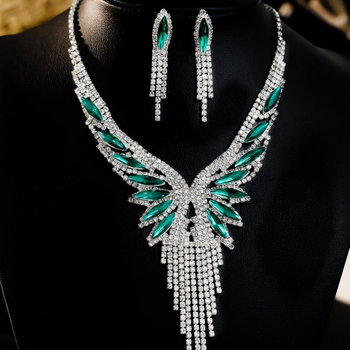 Set ogrlice i naušnica, srčanog stila, višestruki ključni lanac s Rhinestones