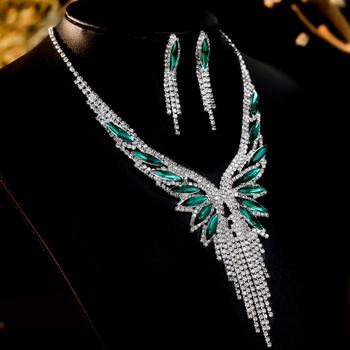 Set ogrlice i naušnica, srčanog stila, višestruki ključni lanac s Rhinestones