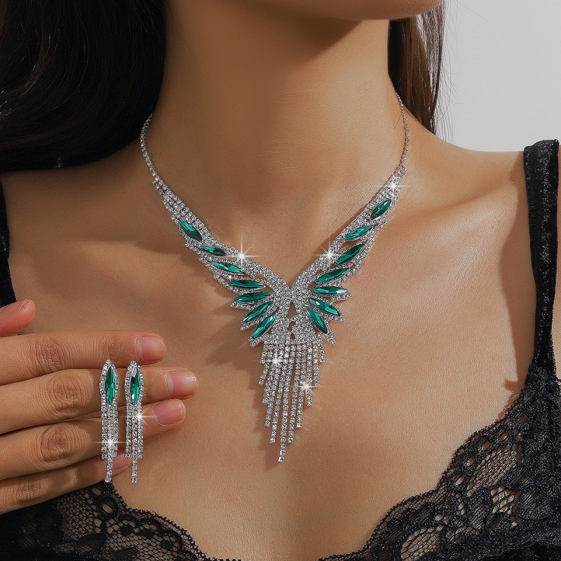 Set ogrlice i naušnica, srčanog stila, višestruki ključni lanac s Rhinestones