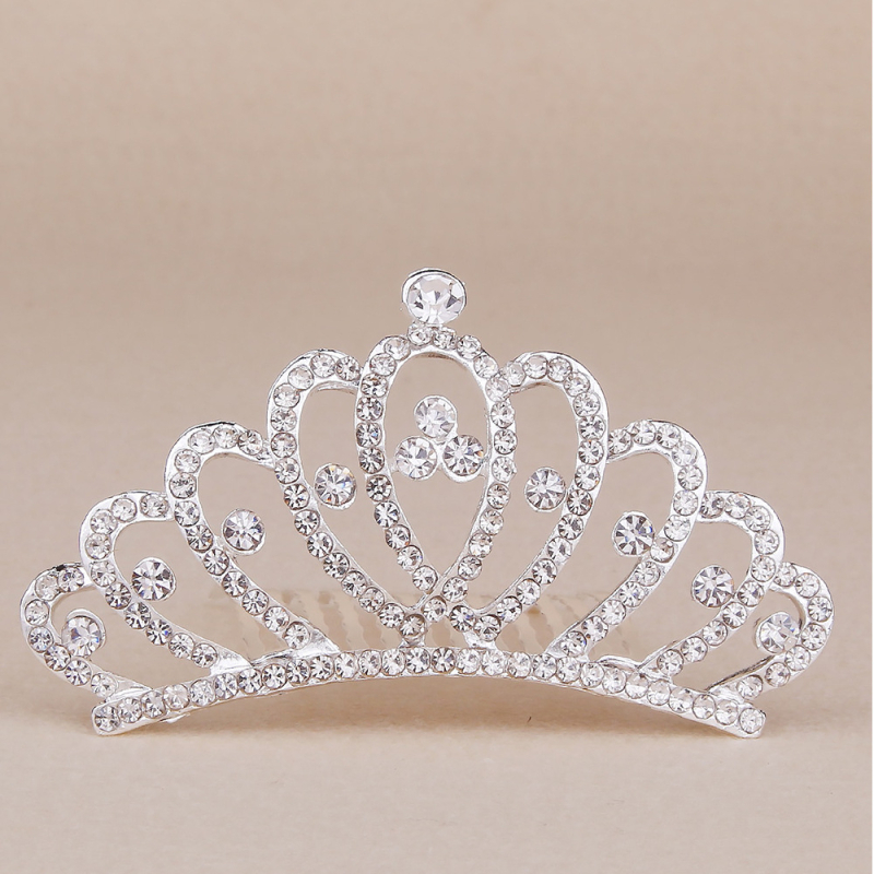 Gyerekeknek szóló hajkorona, ötvözetből, kristályokkal és gyémántfényű felülettel