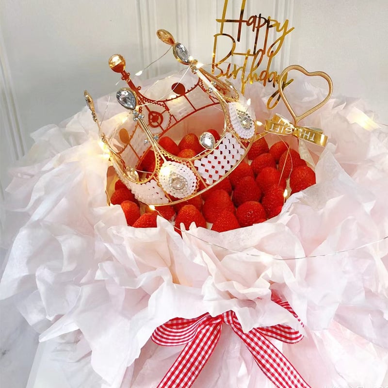 Ötvözetből készült csipkés korona fejfedő, Vintage stílus, Korona G02-1, elektroplattálás, Kristály