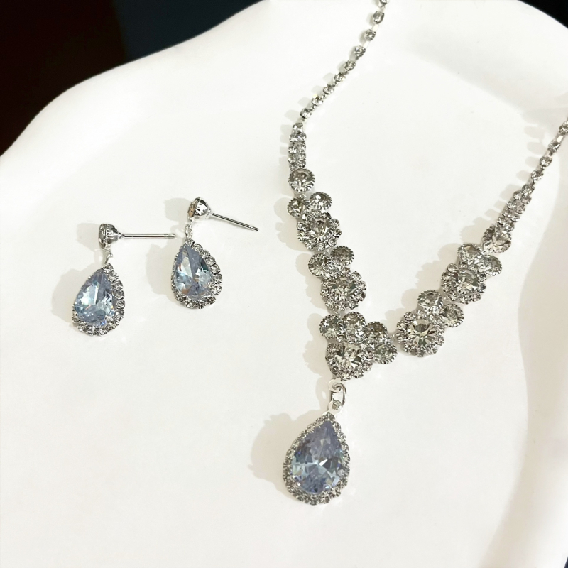 Kāzu rotaslietu komplekts: kaklarota un auskari ar clavicle ķēdi, Rhinestone kristāli, elektroplatinga apdare, forma: sirds/asara/zvaniņš