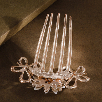 Metallist juukseklambri naistele – lihtne stiil, lilleline kujundus, teemantviimistlus, kristallid