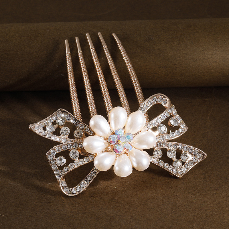 Metallist juukseklambri naistele – lihtne stiil, lilleline kujundus, teemantviimistlus, kristallid