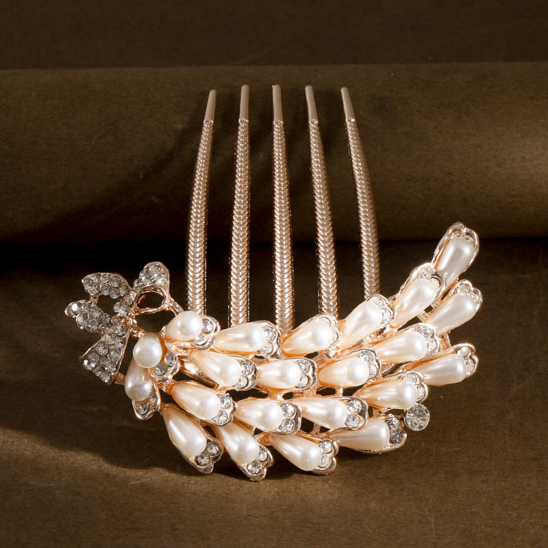 Metallist juukseklambri naistele – lihtne stiil, lilleline kujundus, teemantviimistlus, kristallid