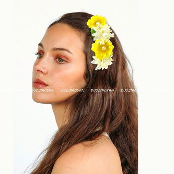 Kanga lilledega juukseklips – käsitöö, vintage stiil, lille kuju